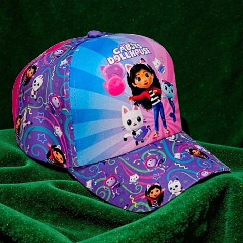 Pălăriuțe și Șăpcuțe - Șapcă multicoloră pentru fetițe cu personajele Gabby's Dollhouse, design Team.