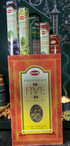 Bețișoare Parfumate - Set festiv portocaliu cu 5 cutii de bețișoare parfumate HEM Precious Five: Lavender, Mogra, Musk, Gulab și Chandan.