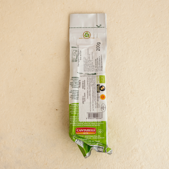 Parmezan Cantarelli Reggiano Fara Lactoza 200g ECO [2]