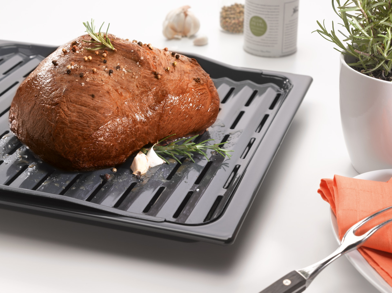 Accesoriu pentru gril și rotisor Miele HGBB 71, pentru tava HUBB 71 [4]