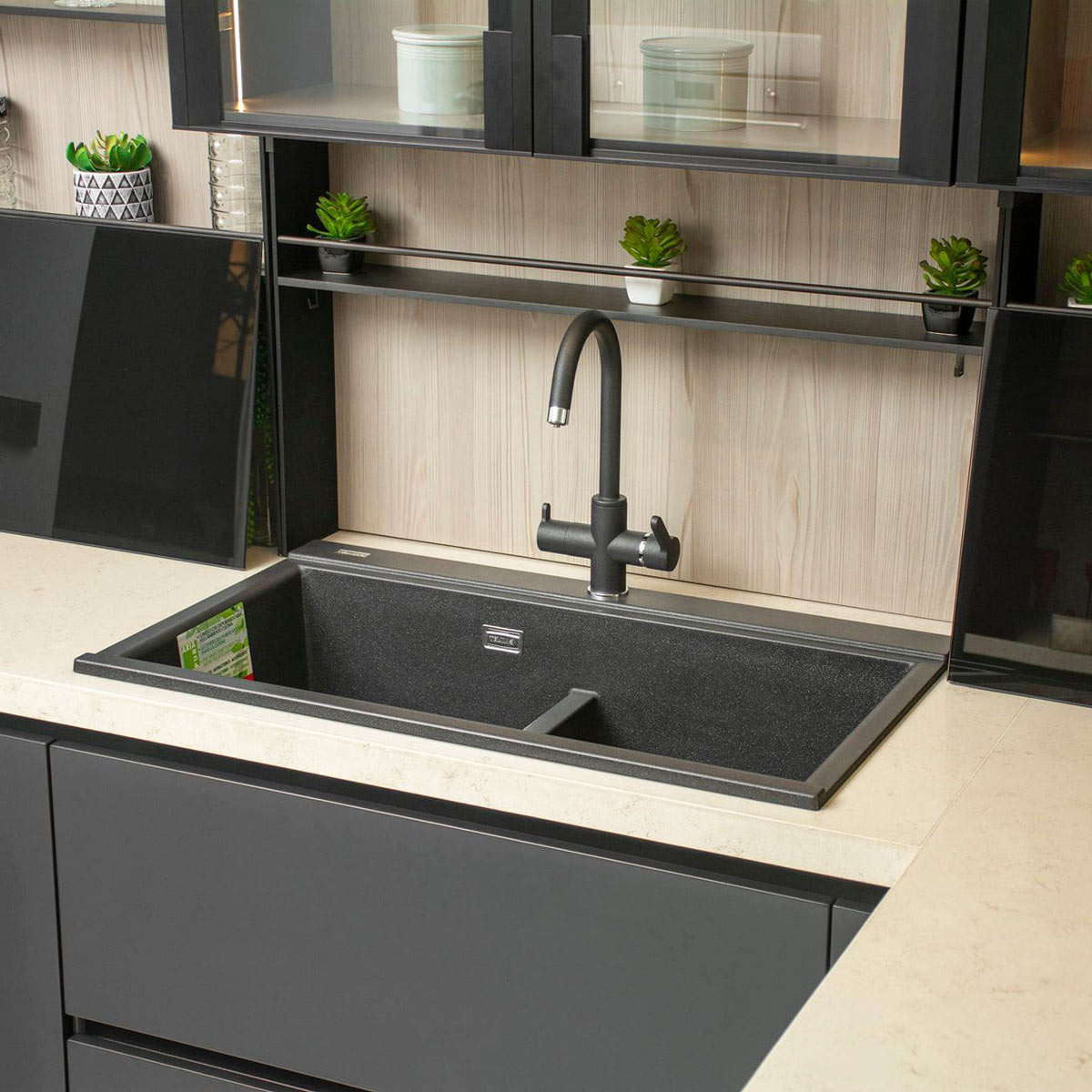 Baterie 3 cai CookingAid THREE FLOW FLO60 apa rece / calda / filtru apa cu finisaj granit Negru Metalic / Black Metal [6]