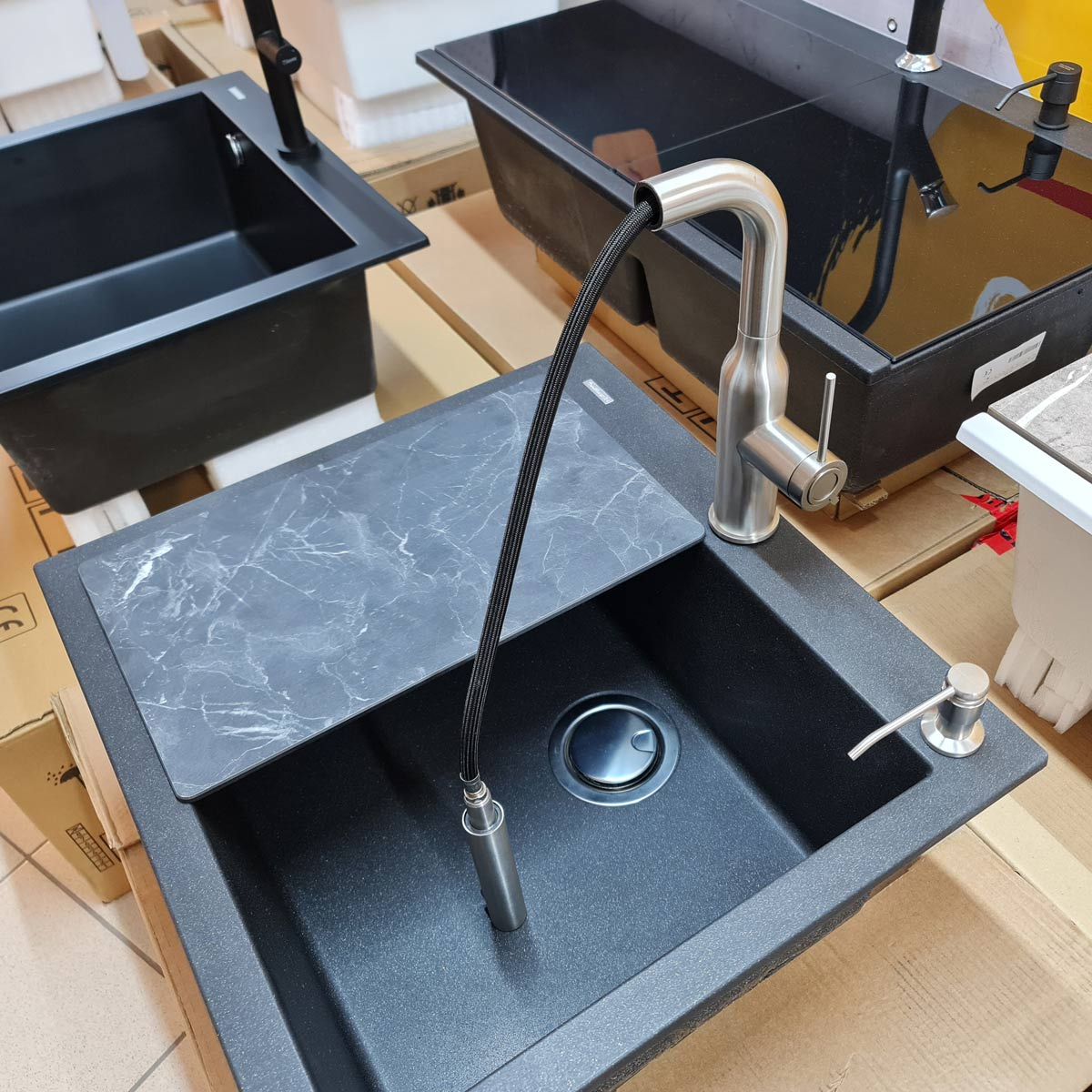 Baterie CookingAid Angelina Steel cu furtun dus extractibil si finisaj inox periat [13]