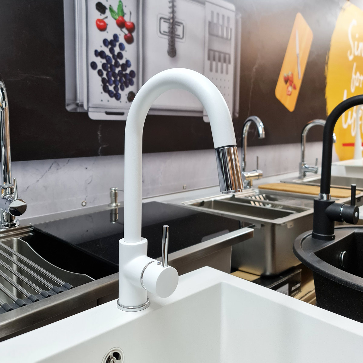 Baterie CookingAid Indiana cu furtun dus retractabil / cap extractibil si finisaj granit Alb / Polar White [3]