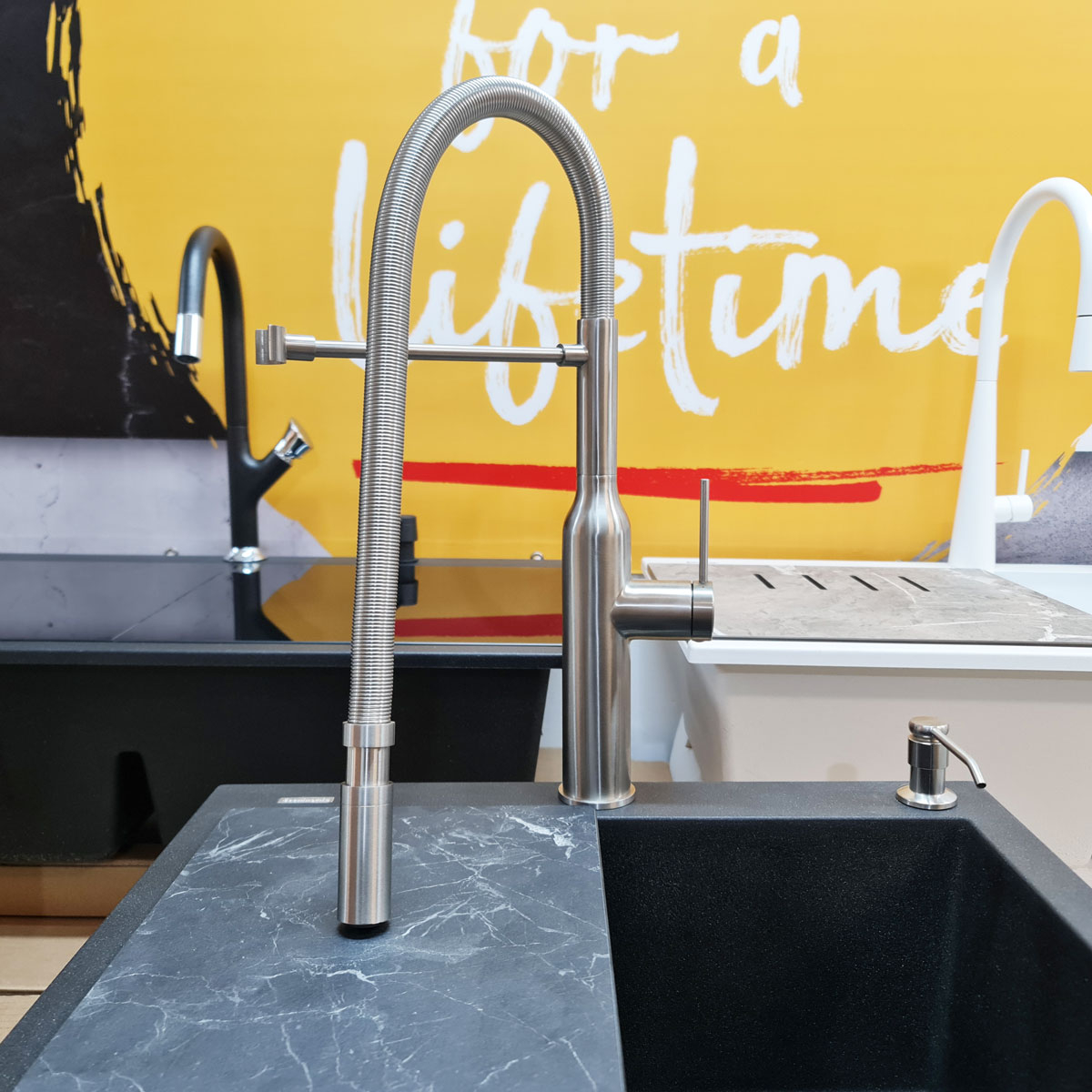 Baterie CookingAid Marilyn Steel cu furtun dus detasabil / flexibil si finisaj inox periat [6]