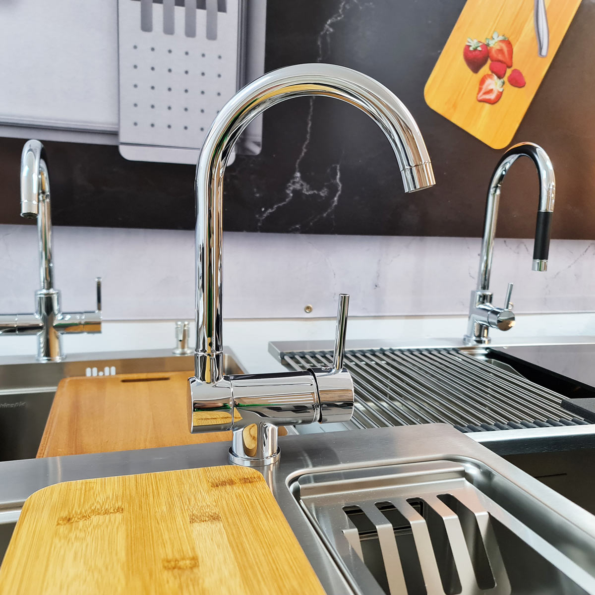 Baterie CookingAid RODI LINE MN 810 rabatabila / culisabila / pliabila la orizontala Active Window / ideala pentru montare sub geam [8]