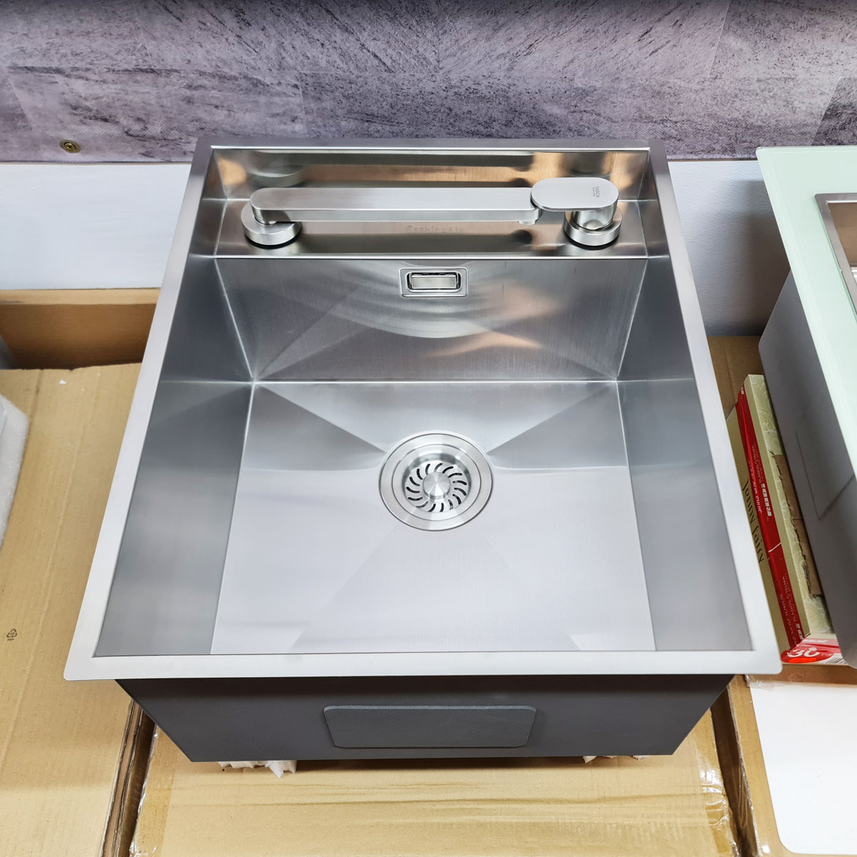 Baterie inox CookingAid Tasca Nando telescopica / invizibila cu corp retractabil Active Window / pliabila sub fereastra [4]