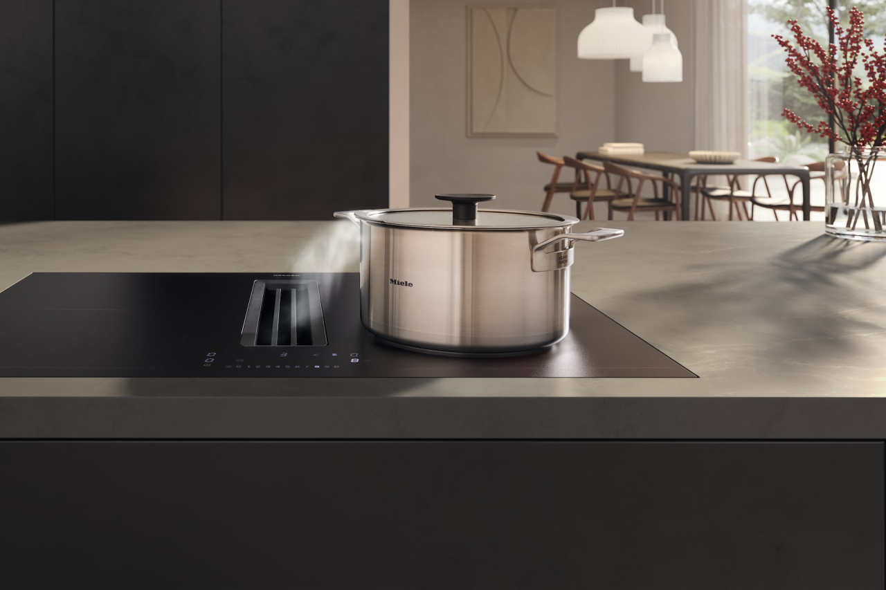 Caserolă din inox cu capac Miele KMKT 2460-3, 24 cm / 6 l, pentru toate plitele [7]