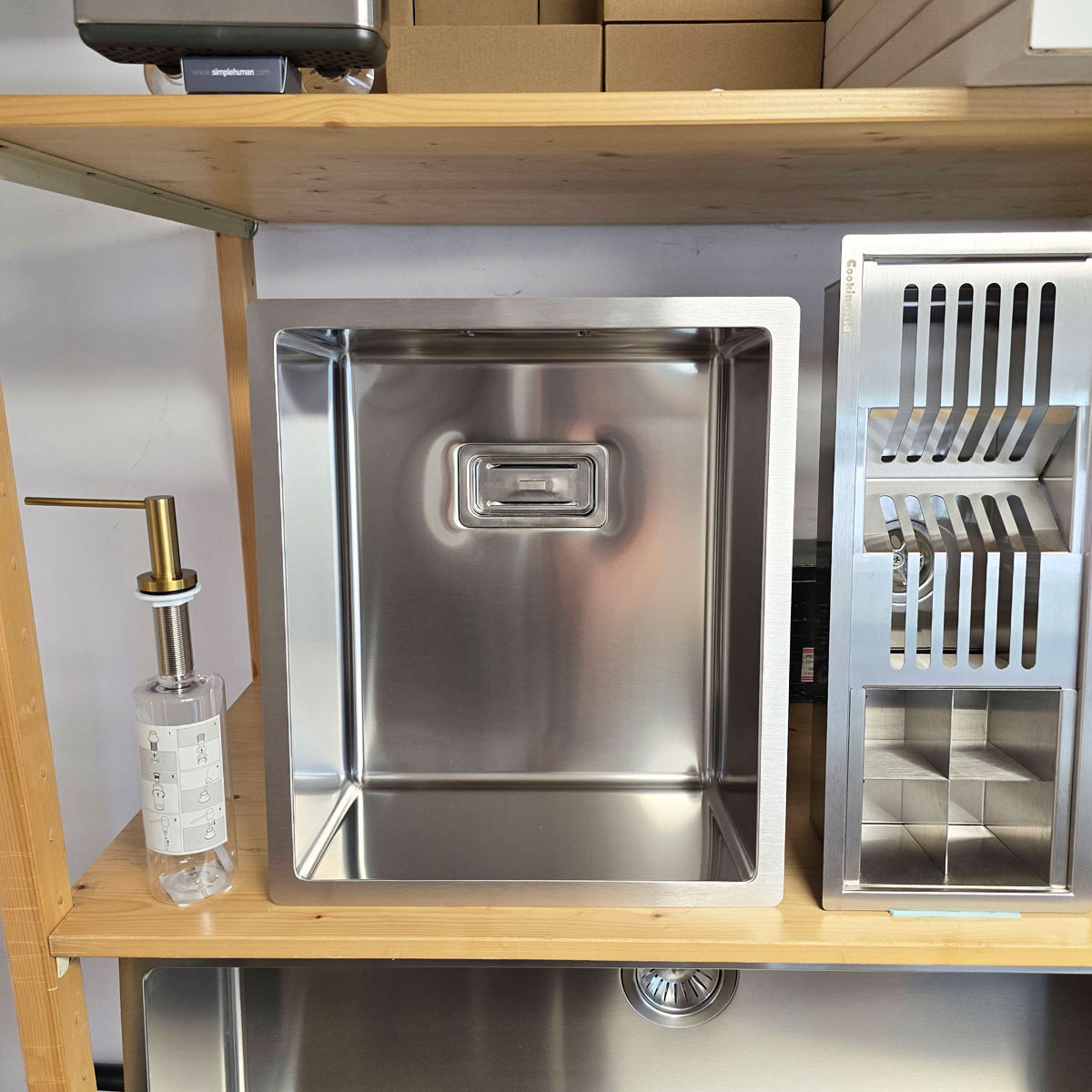 Chiuveta bucatarie inox CookingAid Box Lux 34 cu montaj pe/sub blat cu ventil scurgere dreptunghiular si accesorii montaj [8]