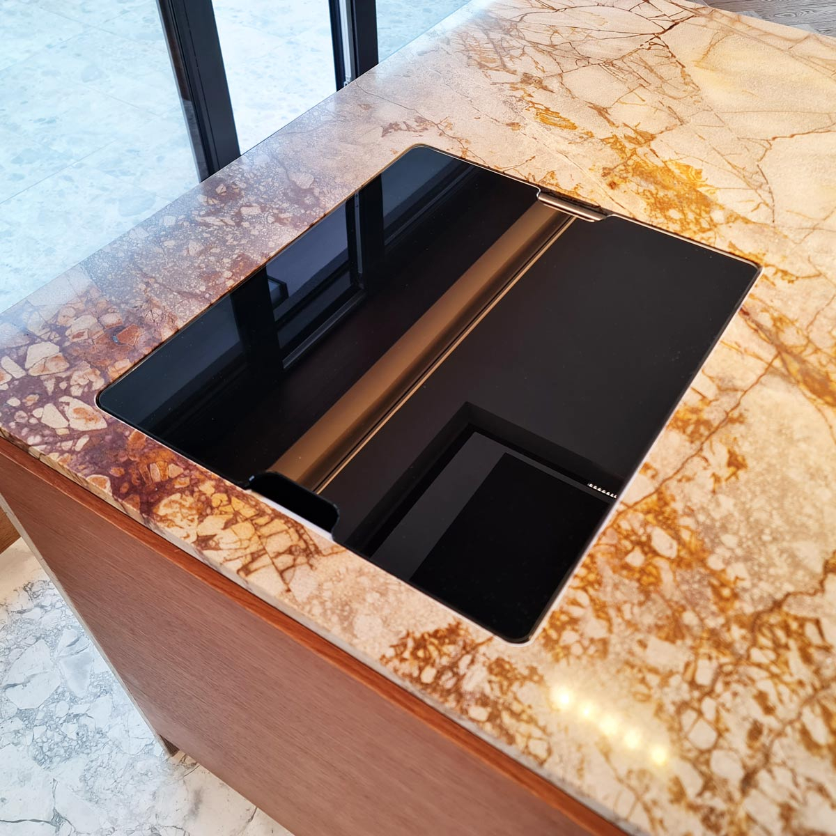 Chiuveta bucatarie inox CookingAid INVISIBLE 40R cu baterie telescopica integrata, tocator sticla temperizata, tocator resturi alimenatare Rodi + adaptor tocator First [22]