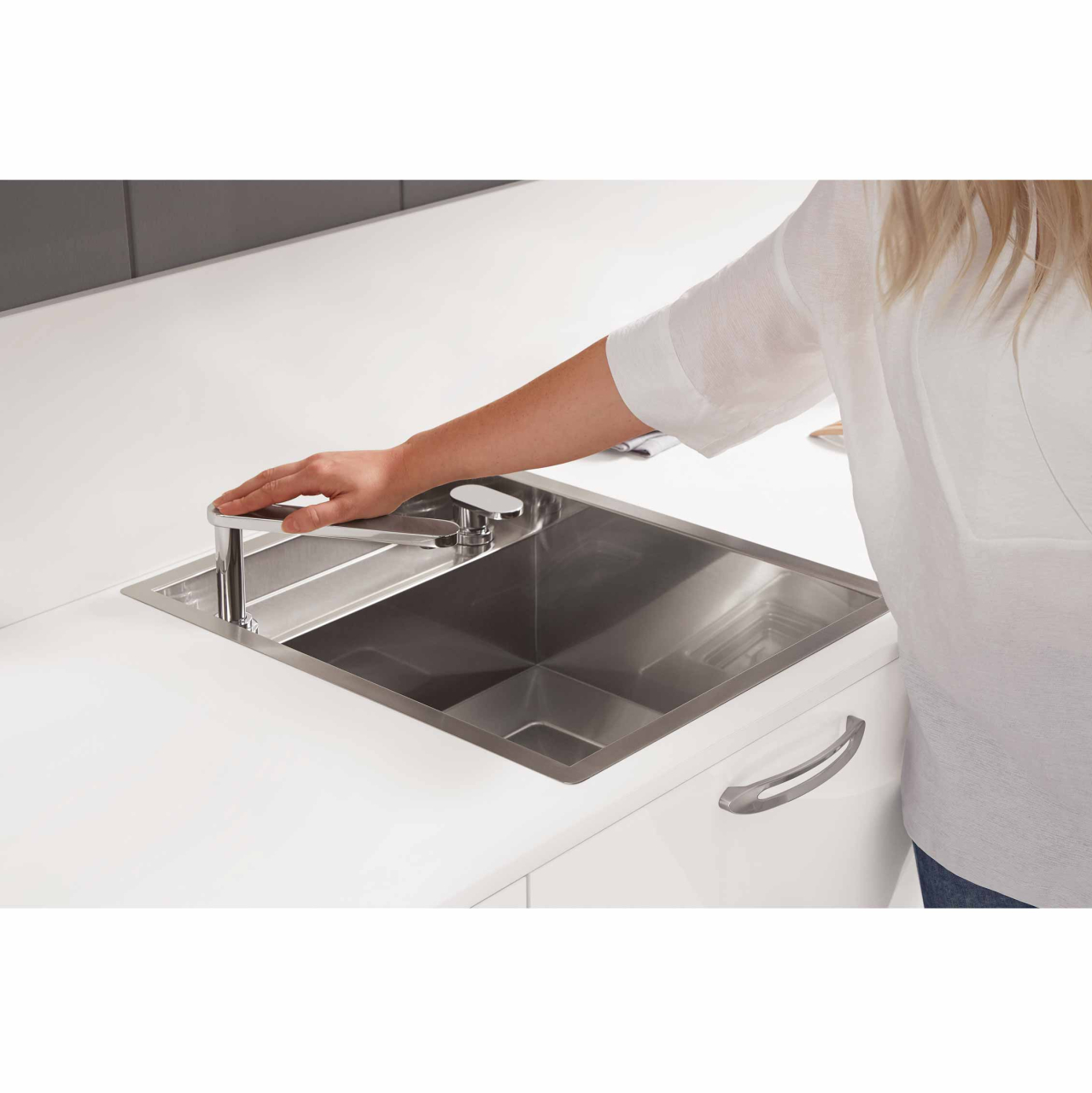 Chiuveta bucatarie inox CookingAid INVISIBLE 40R cu treapta pentru baterie si capac scurgere invizibil + accesorii montaj [10]