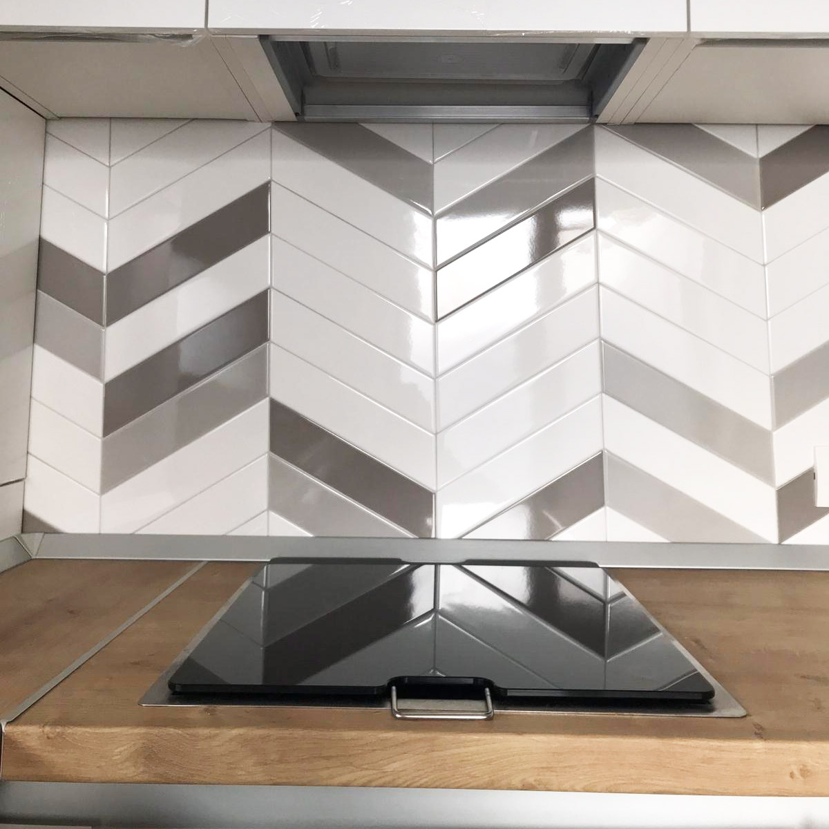 Chiuveta bucatarie inox CookingAid INVISIBLE 40R cu treapta pentru baterie si capac scurgere invizibil + accesorii montaj [6]