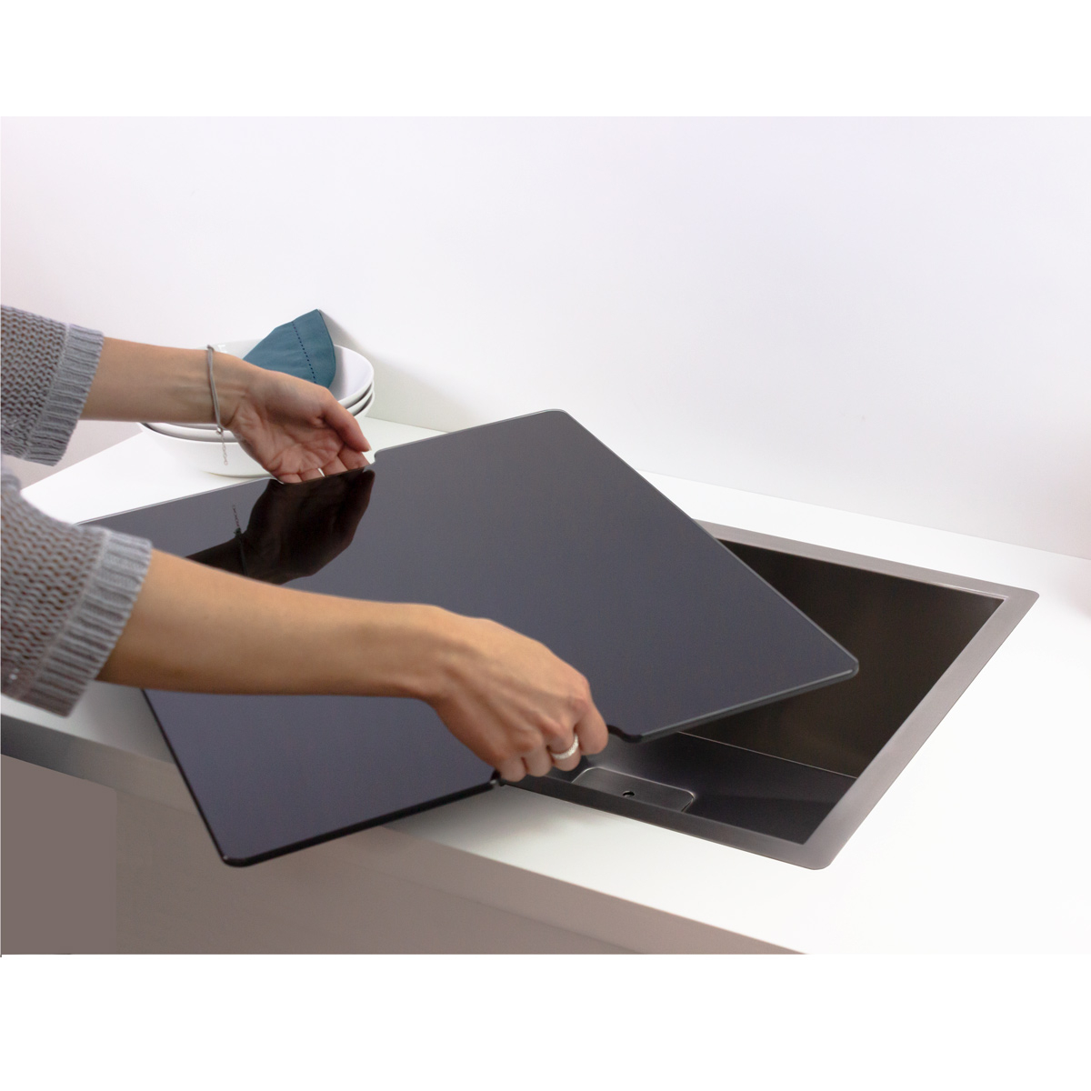 Chiuveta bucatarie inox CookingAid INVISIBLE 70 cu scurgator vase si baterie telescopica integrata, capac scurgere invizibil, tocator sticla temperizata + accesorii montaj [7]