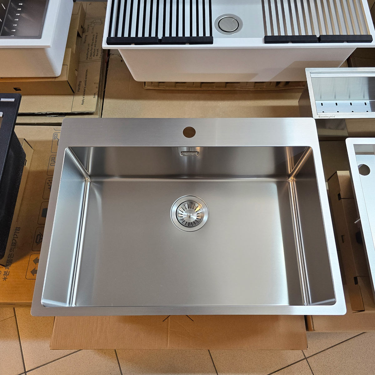 Chiuveta bucatarie inox CookingAid TASCA ASOLO AA65 cu montaj pe blat sau la nivelul blatului si accesorii montaj [9]