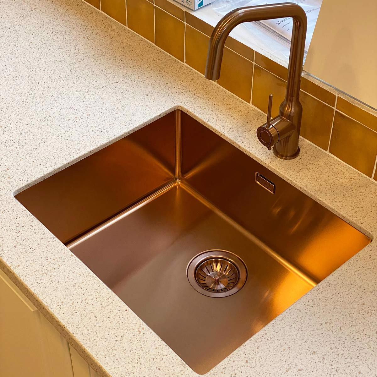 Chiuveta bucatarie inox CookingAid TASCA CANOVA CA50 COPPER cu strat PVD ceramic culoare cupru cu montaj pe blat, sub blat sau la nivelul blatului si accesorii montaj [11]