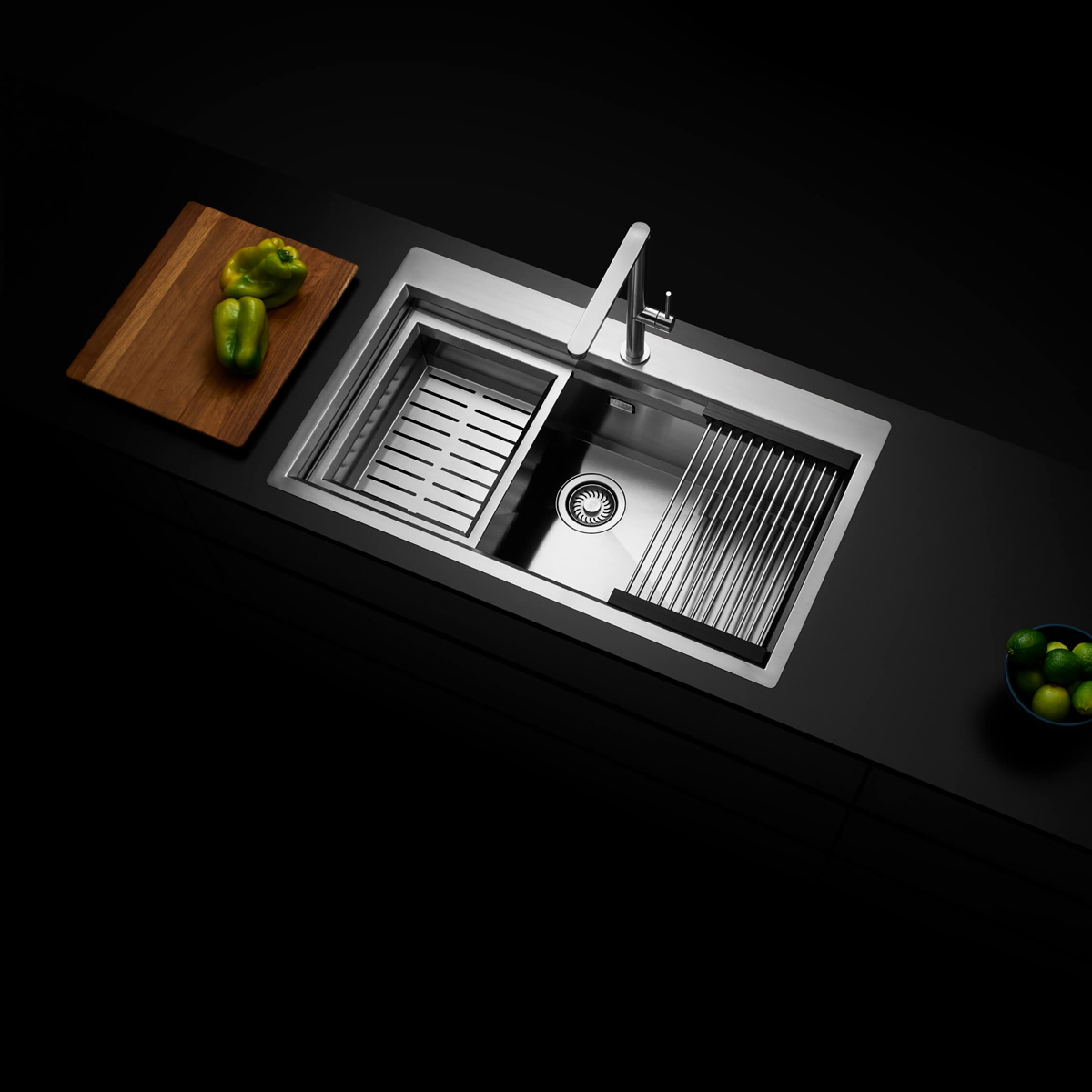 Chiuveta bucatarie inox CookingAid TASCA Harmony 116IF WORKSTATION cu 6 accesorii: tavita scurgere glisanta, tocator lemn Iroko, gratar scurgere glisant, dus extractibil cu pulverizator, dozator deter [2]