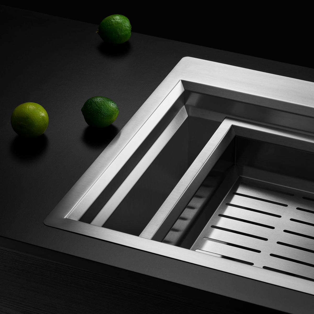 Chiuveta bucatarie inox CookingAid TASCA Harmony 116IF WORKSTATION cu 6 accesorii: tavita scurgere glisanta, tocator lemn Iroko, gratar scurgere glisant, dus extractibil cu pulverizator, dozator deter [7]