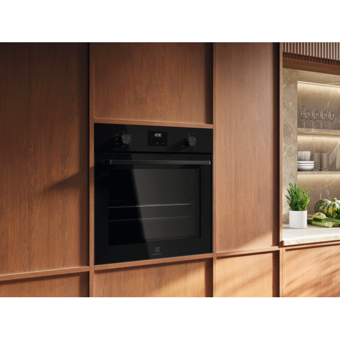 Cuptor incorporabil Electrolux LOF3H10K, Electric, Curățare AquaClean, Negru, Volum 72 L, Clasa energetică A+ [4]
