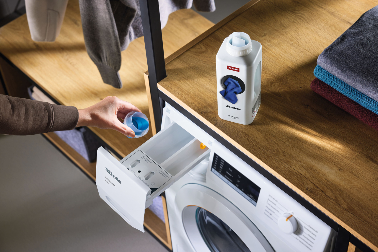 Detergent lichid UltraColor, 1,5 l, Miele WA UC 1501 L [3]