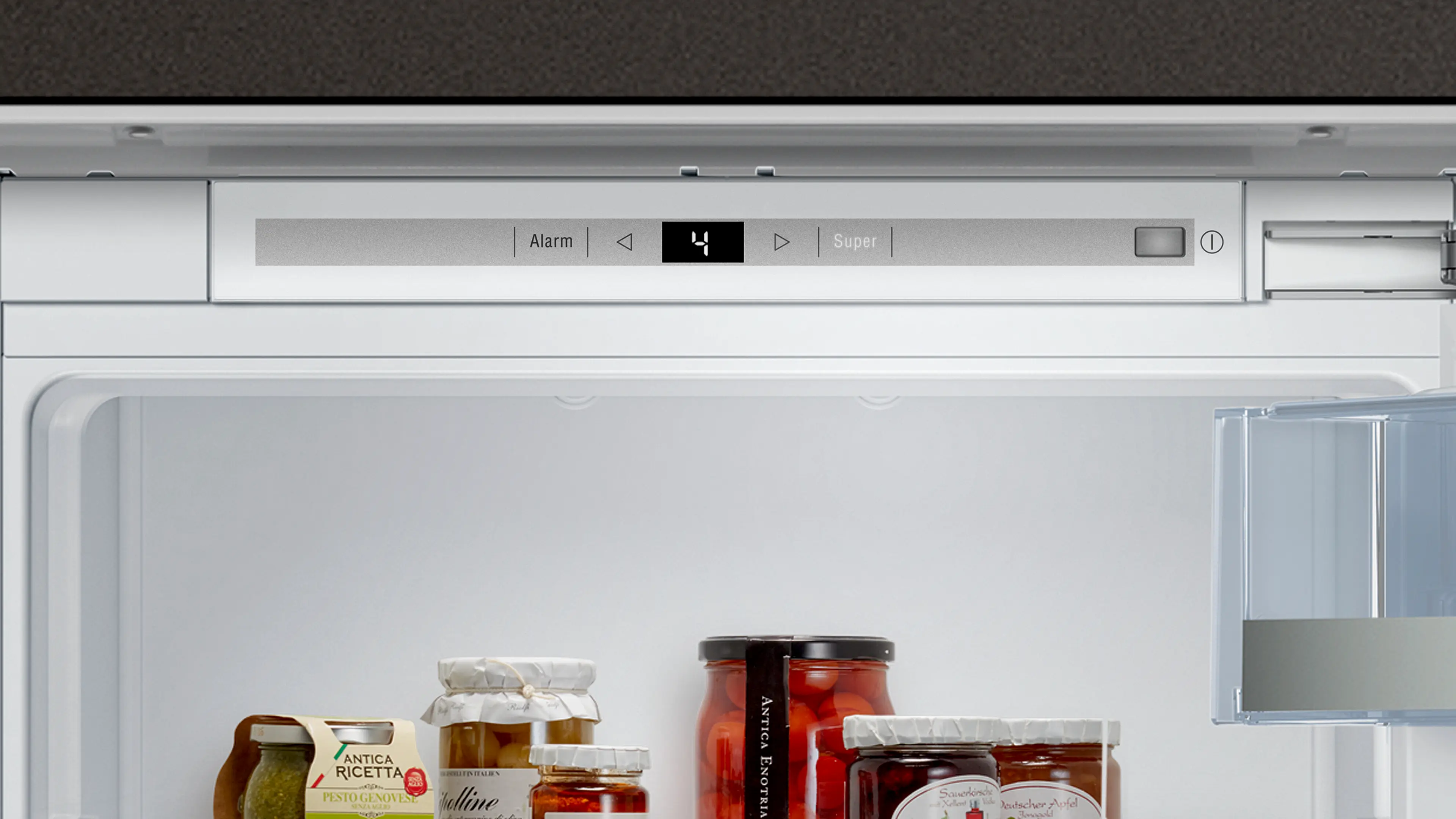 Frigider incorporabil NEFF KI8516DE0 N90, 220 L, Fresh Safe 3, EasyAccess Shelf, Soft Close, 140 cm, alb [6]