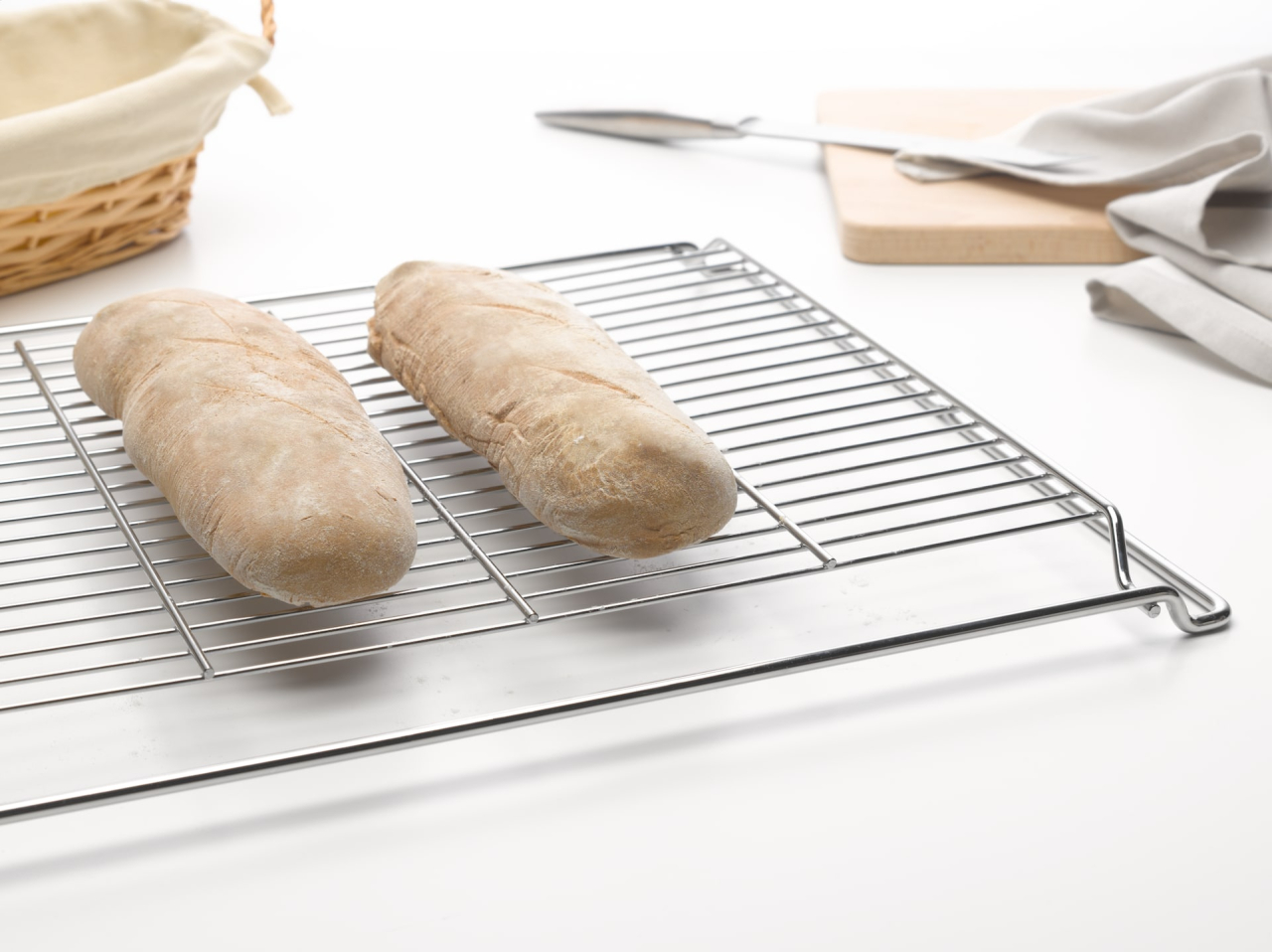 Grilaj de copt și fript Miele HBBR 71, cu finisaj PerfectClean, pentru cuptoare H 2000/6000/7000 și DGC [2]