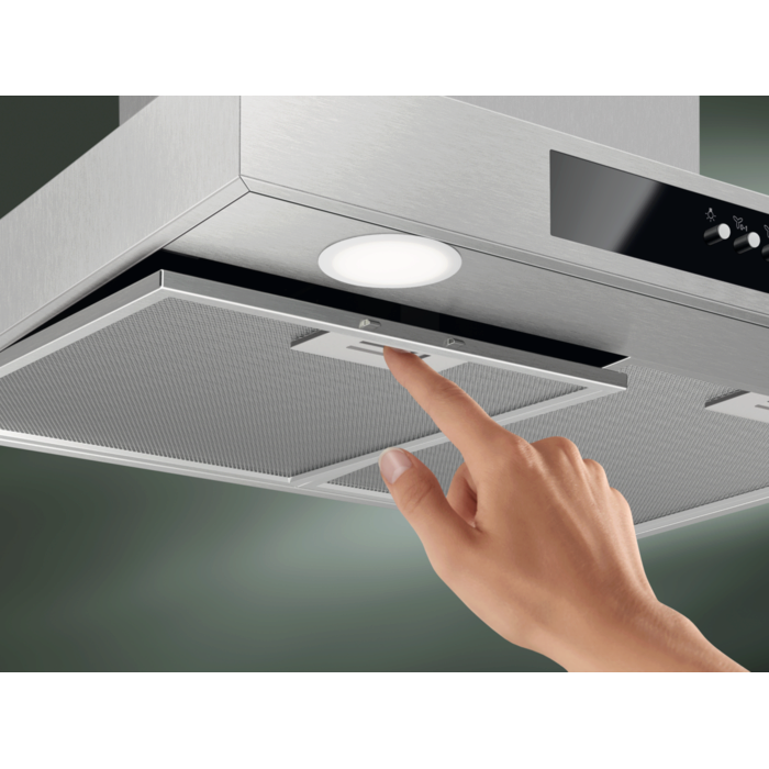 Hotă șemineu Electrolux LFT426X, 60 cm, Clasă energetică C, 600 m³/h, 3 trepte, Spot LED, Inox [4]