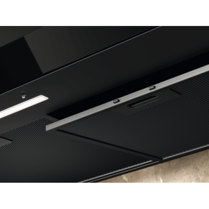 Hotă șemineu Electrolux LFT816K, 60 cm, Clasă energetică A, 730 m³/h, 3 viteze + Intensiv + Breeze, Hob2Hood, Bandă LED, Negru [4]