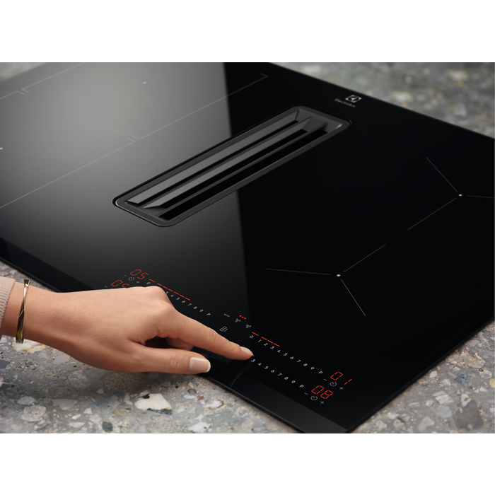 Plită cu hotă integrată Bridge cu eXtractor KCC83443 - 80 cm negru [4]