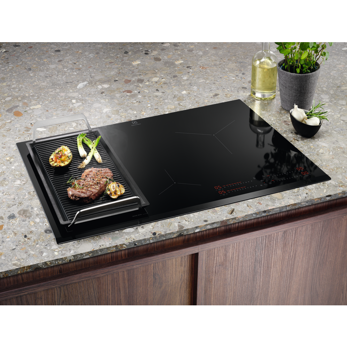 Electrolux Plita cu inductie 700 SenseBoil 80 cm Negru Y82IS453 – Plită incorporabilă pe inducție, 4 zone, negru, 80 cm, Hob2Hood® & SenseBoil® [2]