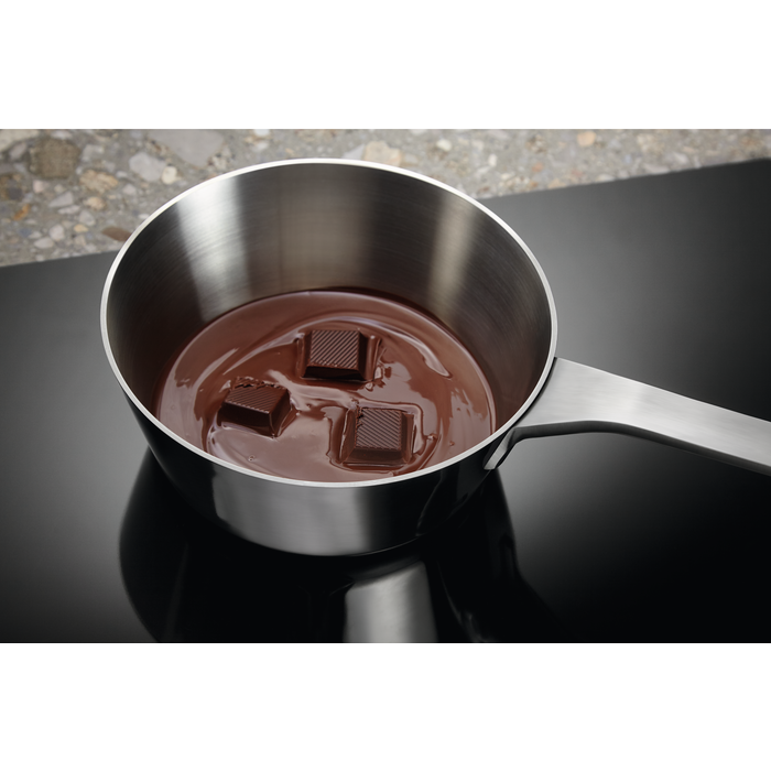 Plită cu inducție Electrolux EIT60443X, 4 zone de gătit, PowerBoost & Timer, Control Touch, Hob2Hood, Negru, 60 cm [6]