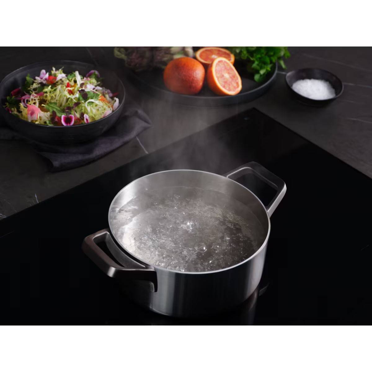 Plita incorpolabila AEG TI64IG00FB, inductie , 4 zone de gatit, Timer electronic, Flexi Bridge, Conectivitate hota, Booster, Functie Punte, 60 cm [8]