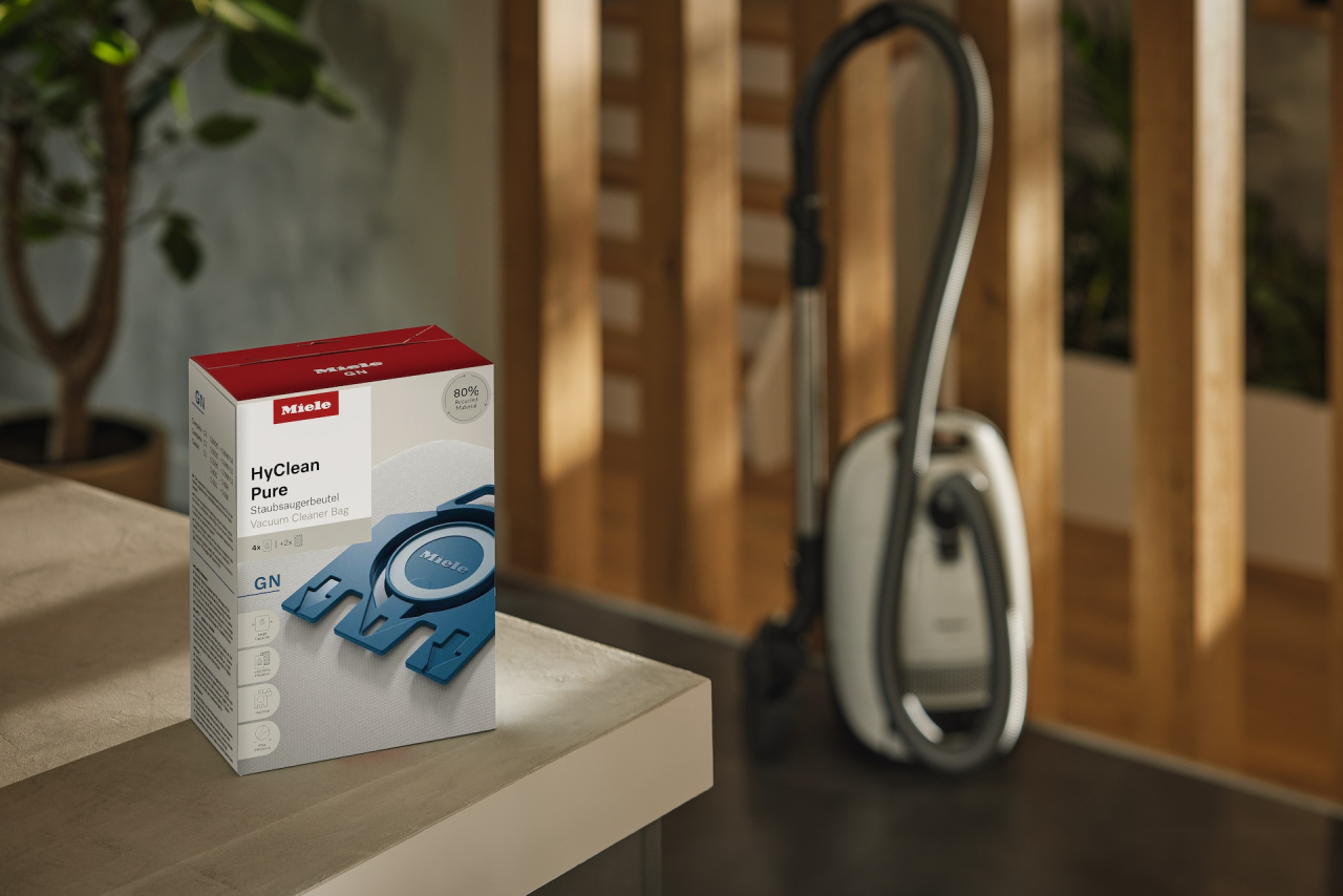 Saci de aspirator Miele GN HyClean Pure, pachet cu 4 bucăți [6]