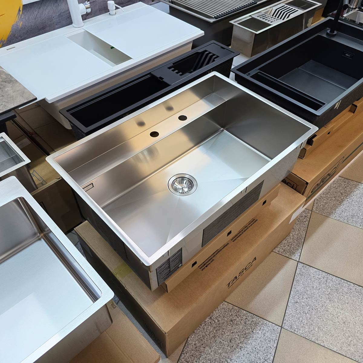 Set chiuveta bucatarie inox CookingAid TASCA PHANTOM BACK PT74 INVISIBLE cu baterie telescopica Tasca Nando si tocator lemn Iroko [28]