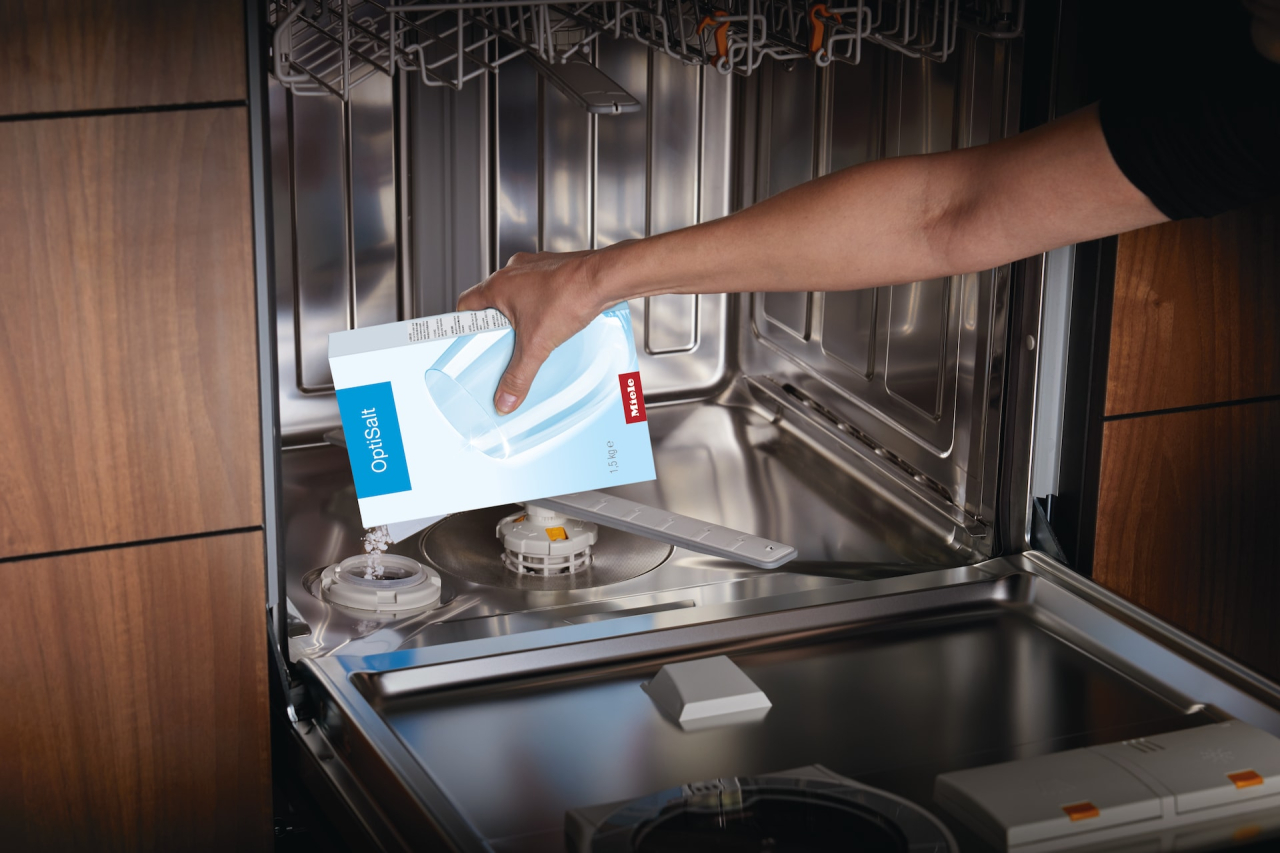 Set Miele All in One Set pentru mașina de spălat vase: tablete UltraTabs, sare și soluție de clătire [3]