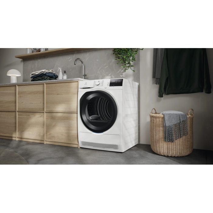 Uscător de rufe cu pompă de căldură Electrolux GentleCare EW6D285AE, capacitate 8 kg, 12 programe, clasa energetică A+++, Alb [2]