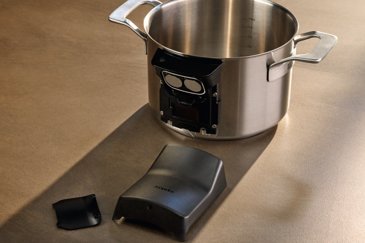 Vas M Sense Miele KMKT 8420, 20 cm / 4 l, cu capac, pentru plite cu inducție compatibile M Sense [8]
