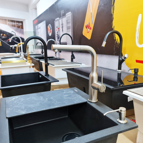 Baterie CookingAid Angelina Steel cu furtun dus extractibil si finisaj inox periat [4]