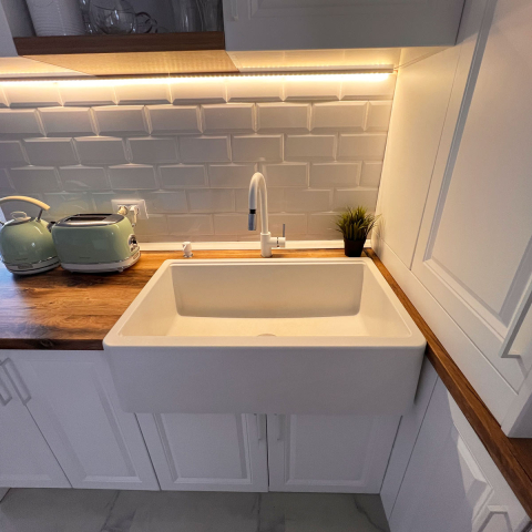 Baterie CookingAid Indiana cu furtun dus retractabil / cap extractibil si finisaj granit Alb / Polar White [7]