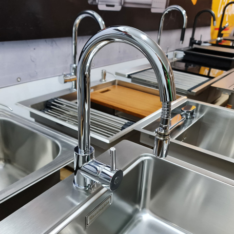 Baterie CookingAid Indiana cu furtun dus retractabil / extractibil si finisaj Cromat [6]