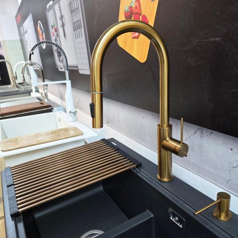 Baterie CookingAid Jennifer Copper cu furtun dus extractibil + buton jet/dus si finisaj inox periat [15]