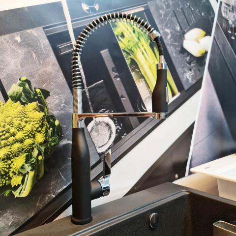 Baterie CookingAid NEO Spring Black Chrome cu cap flexibil detasabil + buton interschimbabil jet/dus si finisaj Cromat/Negru [2]