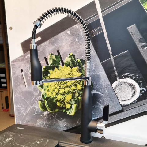 Baterie CookingAid NEO Spring Black Chrome cu cap flexibil detasabil + buton interschimbabil jet/dus si finisaj Cromat/Negru [5]