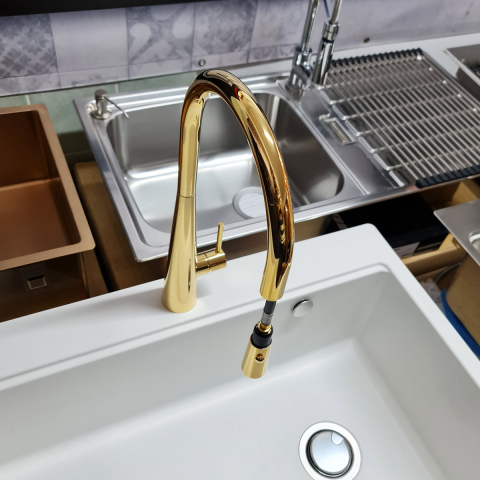 Baterie CookingAid NEWMIX 90 GOLD cu finisaj auriu si furtun dus retractabil / extractibil + buton jet/dus [6]