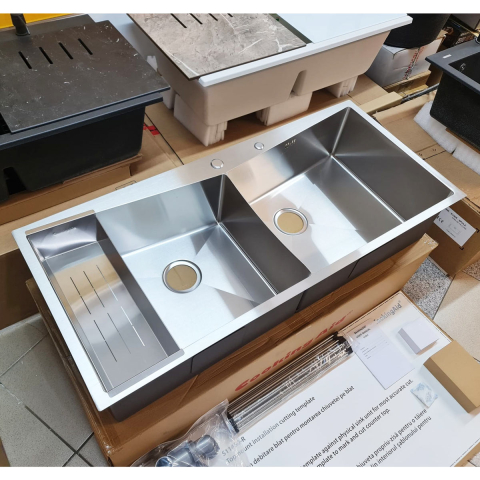 Chiuveta bucatarie HORECA inox dubla CookingAid VENUS-R Workstation cu dozator detergent, scurgator vase/paste/fructe, gratar rulabil inox + accesorii montaj [5]