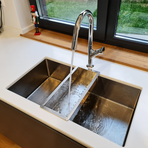 Chiuveta bucatarie inox CookingAid Box Lux 74 cu montaj pe/sub blat cu ventil scurgere dreptunghiular si accesorii montaj [3]