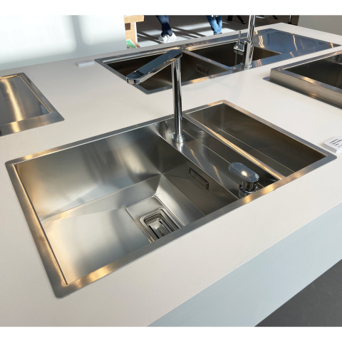 Chiuveta bucatarie inox CookingAid INVISIBLE 70 cu scurgator vase si baterie telescopica integrata, capac scurgere invizibil, tocator sticla temperizata + accesorii montaj [8]