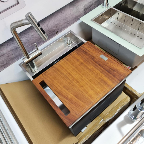 Chiuveta bucatarie inox CookingAid INVISIBLE DEEP cu scurgator vase/paste/fructe, dozator detergent + accesorii montaj [16]