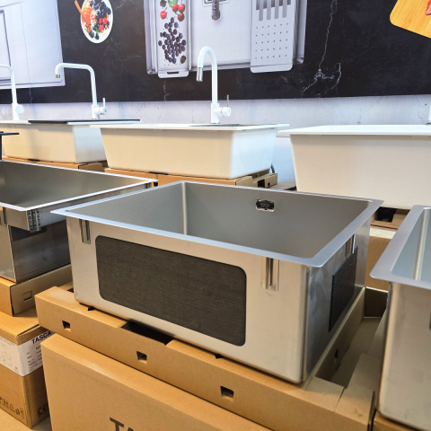 Chiuveta bucatarie inox CookingAid TASCA CANOVA CA50 DuriX mata, rezistenta la zgarieturi si ventil/preaplin negru, cu montaj pe blat, sub blat sau la nivelul blatului si accesorii montaj [3]