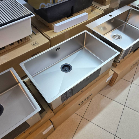 Chiuveta bucatarie inox CookingAid TASCA CANOVA CA70 DuriX mata, rezistenta la zgarieturi si ventil/preaplin negru, cu montaj pe blat, sub blat sau la nivelul blatului si accesorii montaj [4]