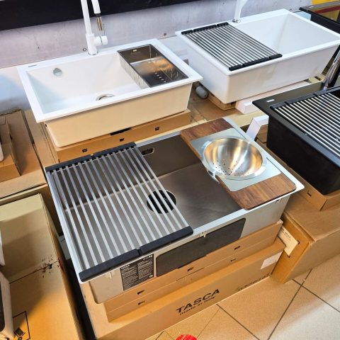 Chiuveta bucatarie inox CookingAid TASCA CANOVA CA70 DuriX mata, rezistenta la zgarieturi si ventil/preaplin negru, cu montaj pe blat, sub blat sau la nivelul blatului si accesorii montaj [34]