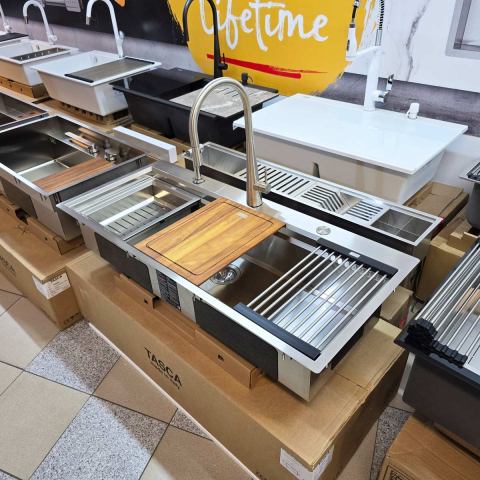 Chiuveta bucatarie inox CookingAid TASCA Harmony 116IF WORKSTATION cu 6 accesorii: tavita scurgere glisanta, tocator lemn Iroko, gratar scurgere glisant, dus extractibil cu pulverizator, dozator deter [14]